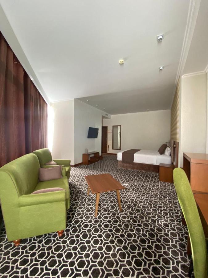 Park Hotel Кызылорда Экстерьер фото